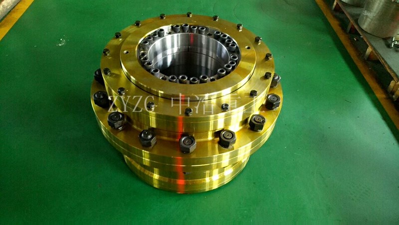 ����������